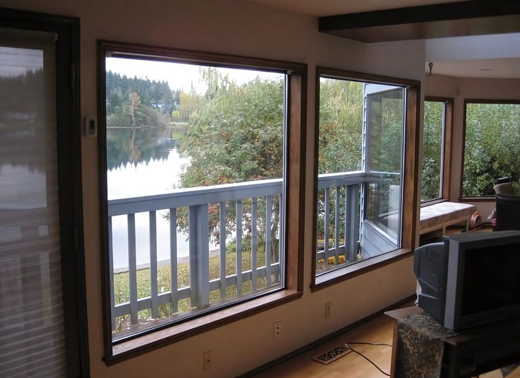 Wide energy efficient window